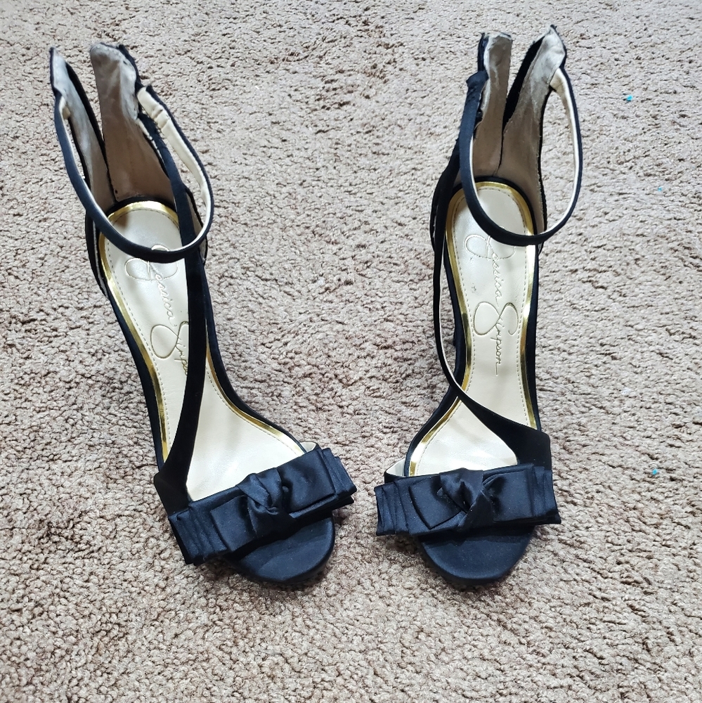 Jessica Simpson high heels